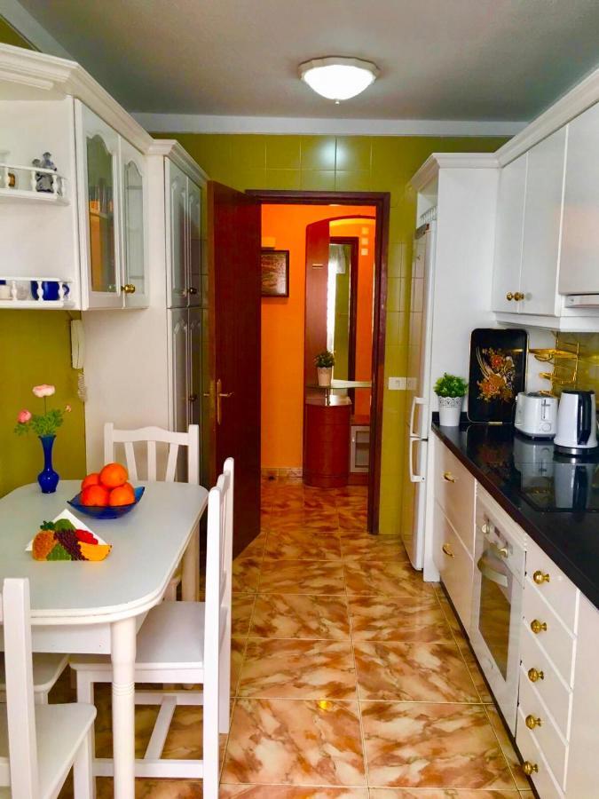 Sea-View Apartment With A Tennis Court Costa Adeje  ภายนอก รูปภาพ