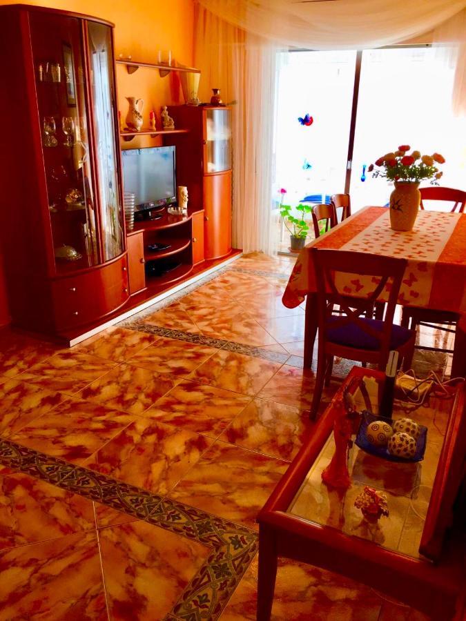 Sea-View Apartment With A Tennis Court Costa Adeje  ภายนอก รูปภาพ